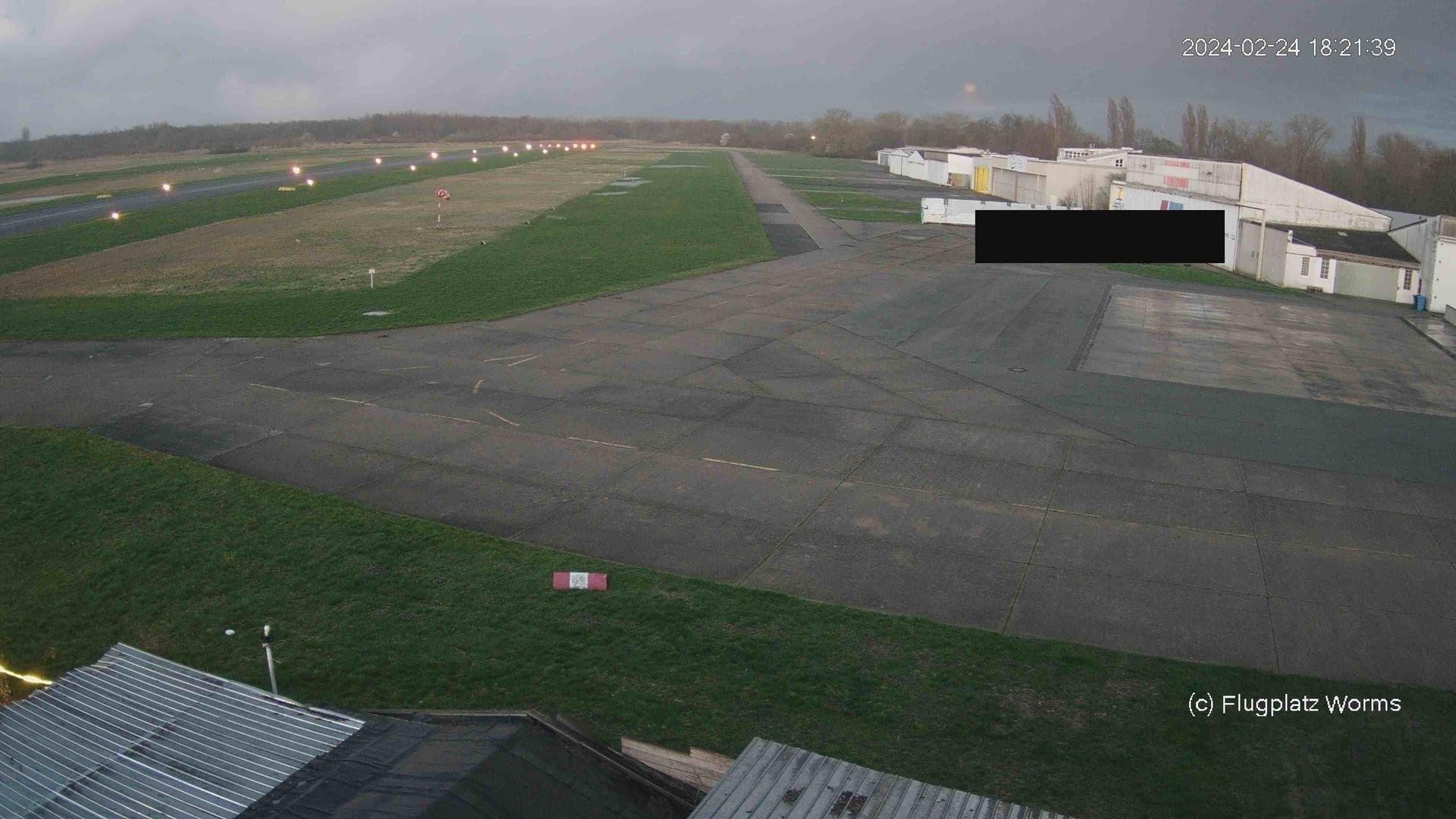 Kleinniedesheim airport Webcam