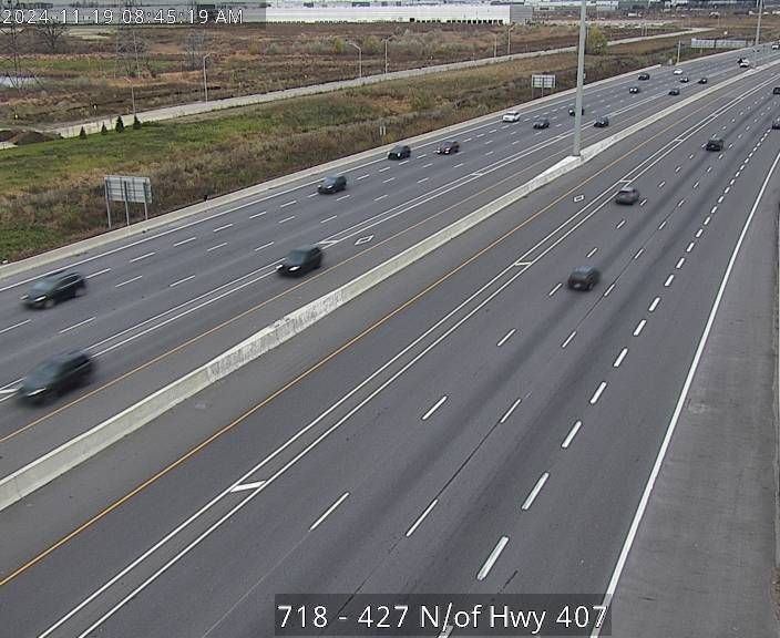 Traffic Cam Vaughan: Highway 427 North of Highway 407