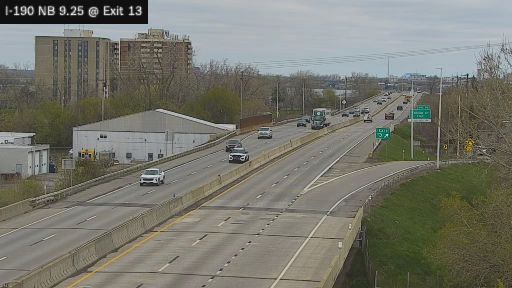 Traffic Cam Buffalo › North: I-190 at Interchange 13 (Austin Street)