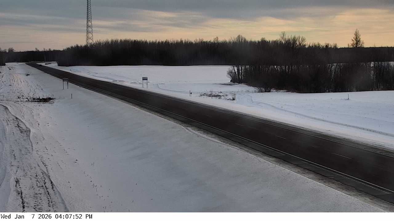Traffic Cam Island Lake: MN 89: T.H.89 (Red Lake - MP 19.13): T.H.89 (Red Lake - MP 19.13) View