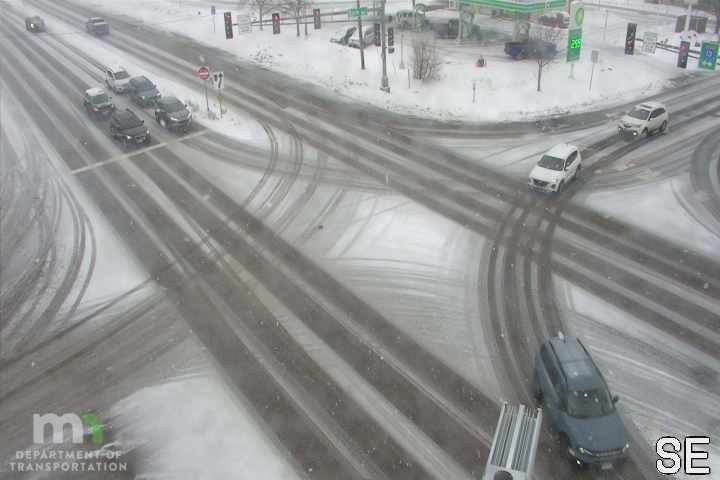 Traffic Cam Savage: MN 13: T.H.13 WB @ Lynn Ave