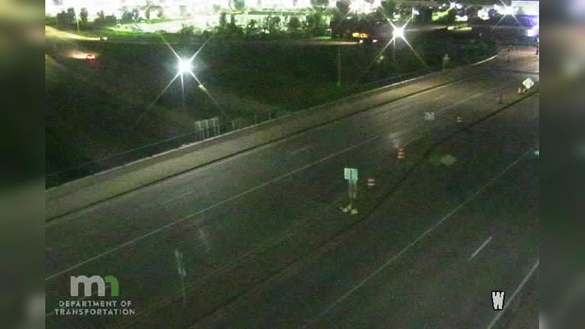 Traffic Cam Forest Lake: I-35: I-35 NB @ Co Rd