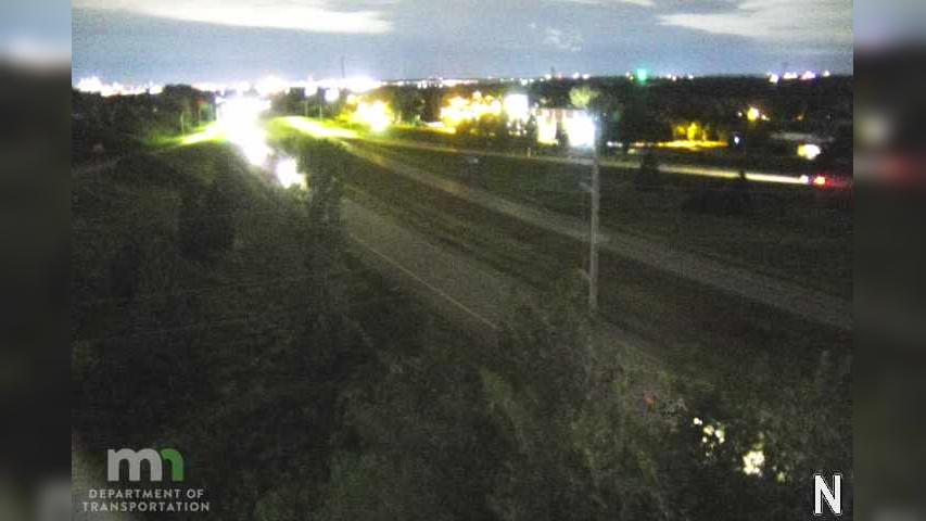 Traffic Cam Eagan: MN 77: T.H.77 SB @ Cliff Rd