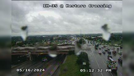 Traffic Cam Round Rock › North: I-35 @ Hesters Crossing