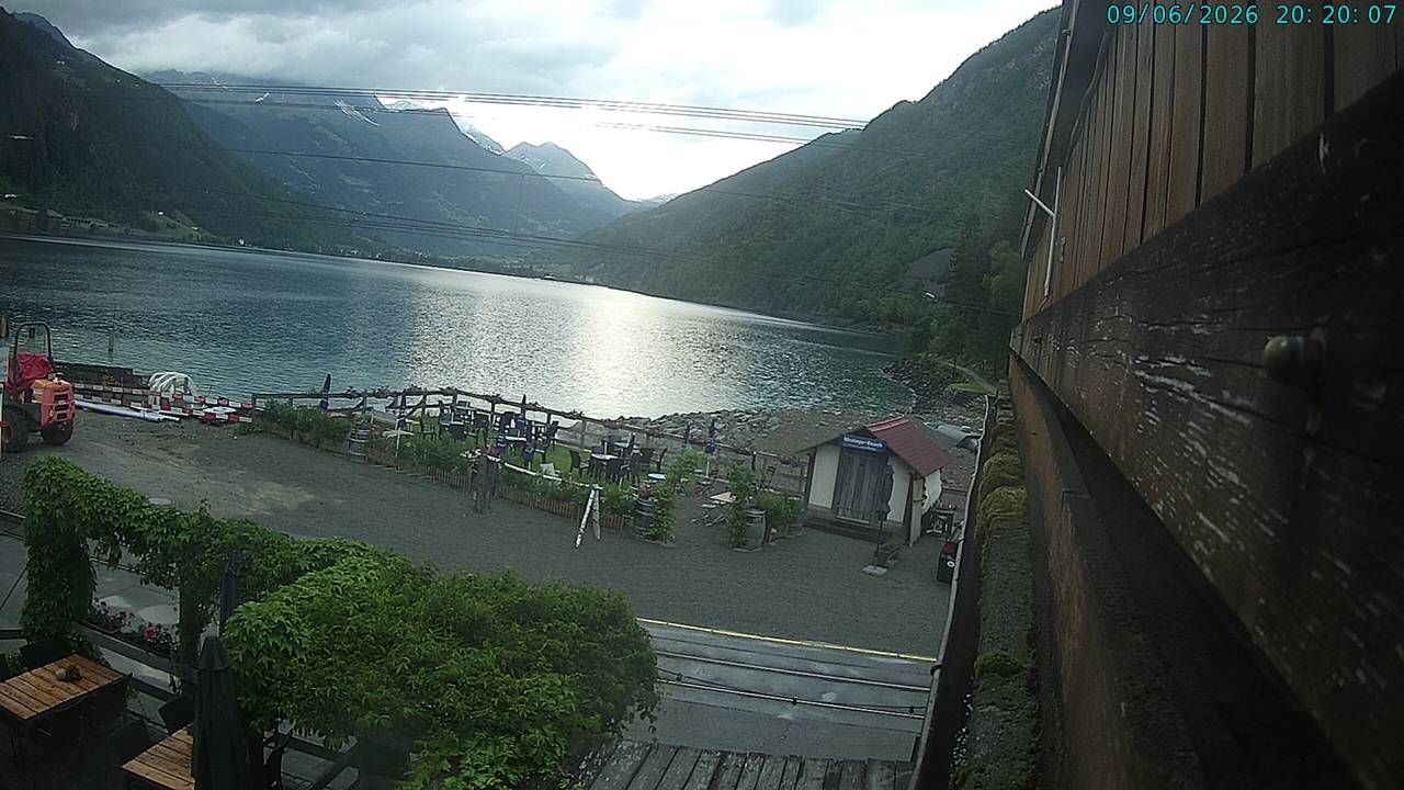Miralago: Lago di Poschiavo - Piz Varuna