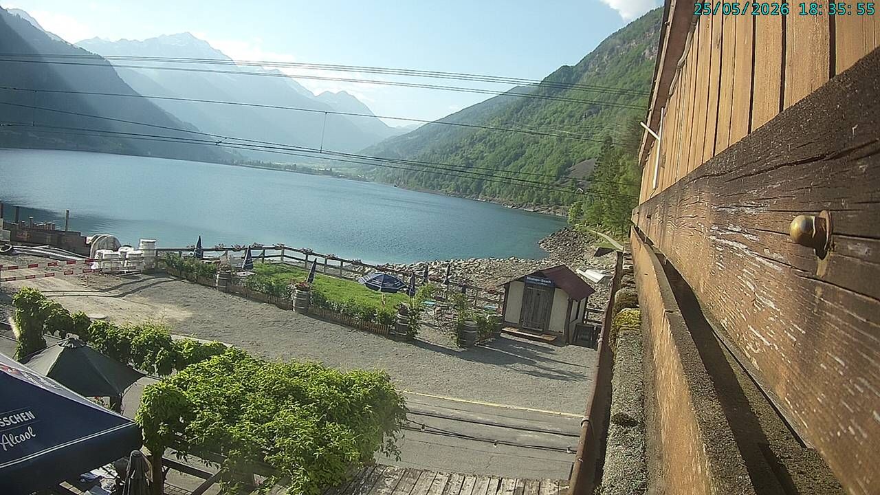 Miralago: Lago di Poschiavo - Piz Varuna