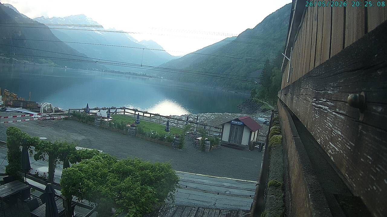 Miralago: Lago di Poschiavo - Piz Varuna