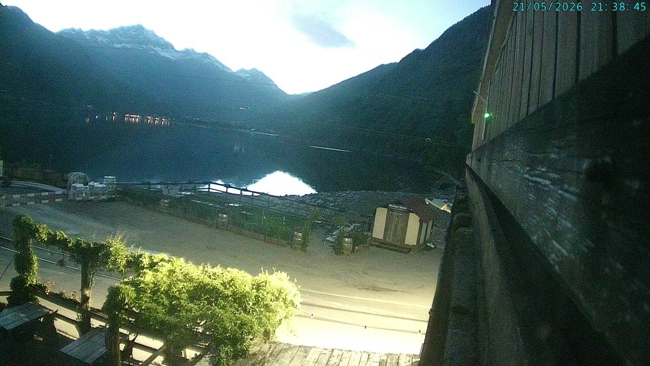 Miralago: Lago di Poschiavo - Piz Varuna