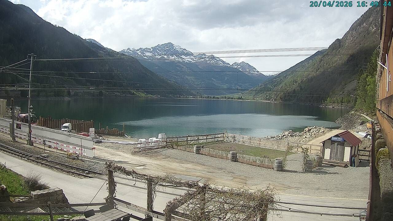 Miralago: Lago di Poschiavo - Piz Varuna