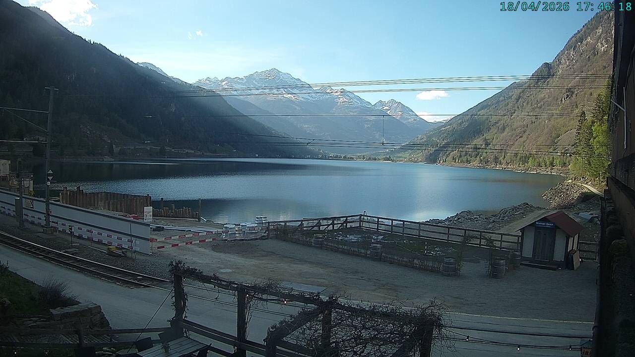 Miralago: Lago di Poschiavo - Piz Varuna