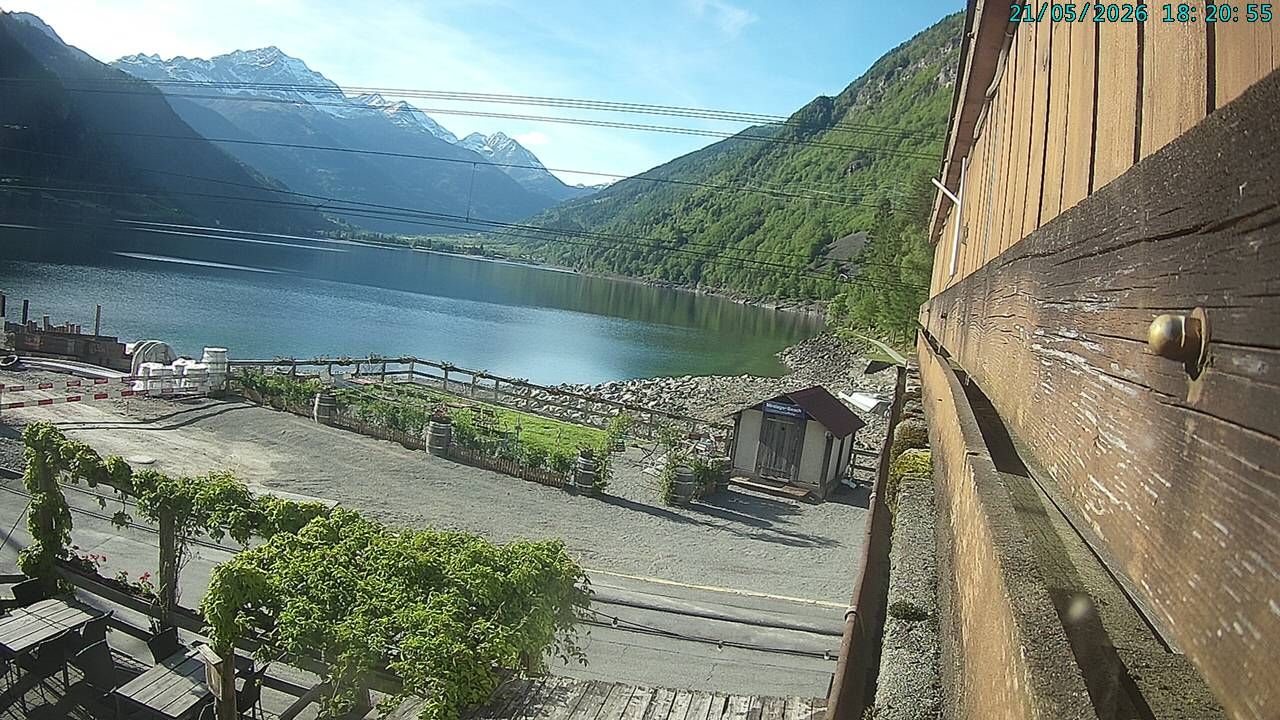 Miralago: Lago di Poschiavo - Piz Varuna