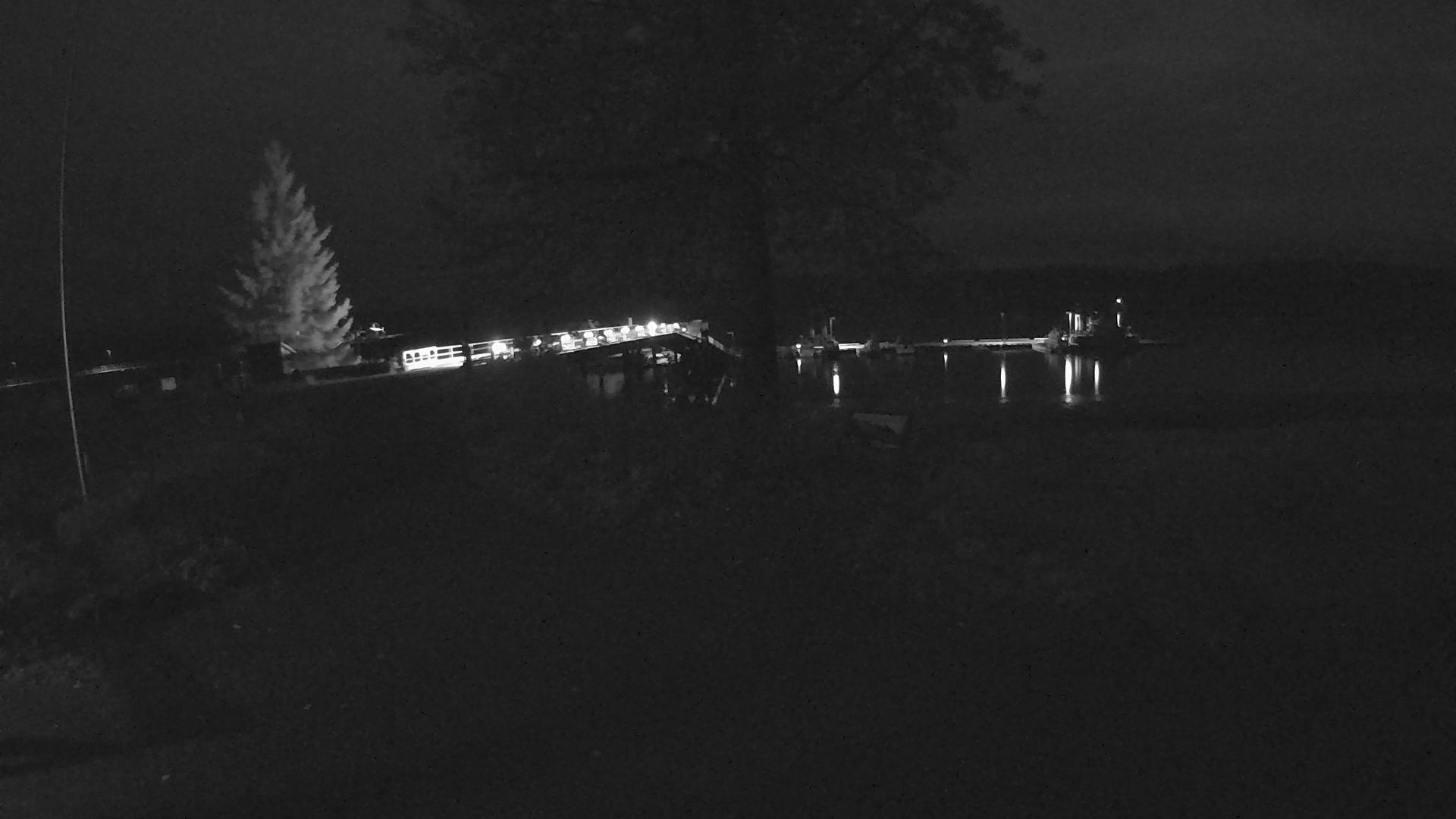 Traffic Cam Gustavus › North: Glacier Bay National Park and Preserve - Bartlett Cove Dock and Tlingit Trail
