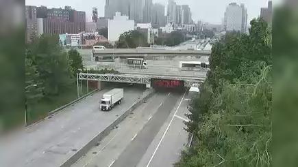 Traffic Cam New York › North: I-87 at Willis Avenue