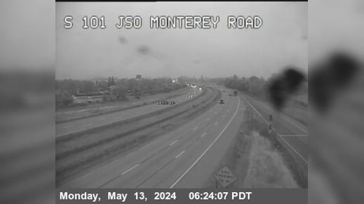 Traffic Cam Carnadero › South: TVB63 -- US-101 : South Of Monterey Road