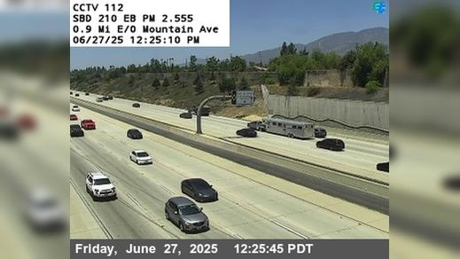 Traffic Cam Upland › East: I-210 : (112) 0.9 Miles East of Mountain