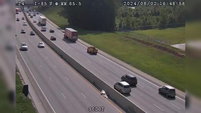 Traffic Cam Snoddy: I-85 S @ MM 65.5 (Nazareth Rd)