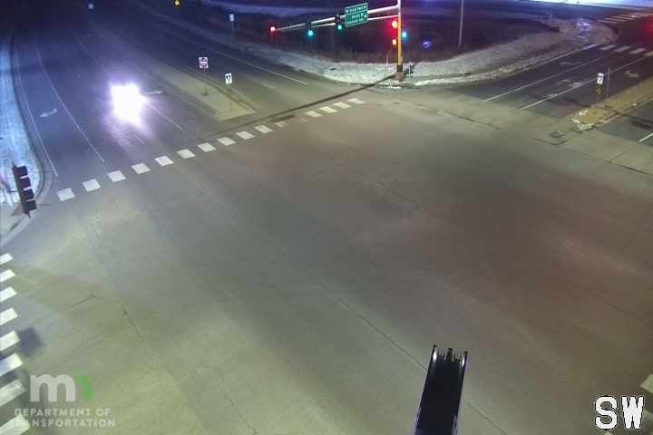 Traffic Cam Savage: T.H.13 NB @ South Park Dr