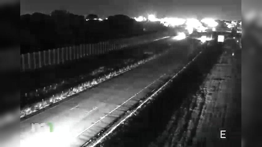 Traffic Cam Rogers: I-94 EB W of T.H.101