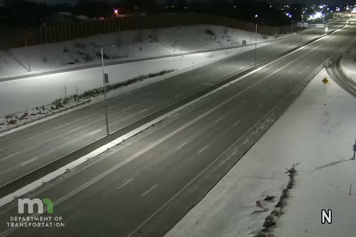 Traffic Cam Arden Hills: I-35W NB @ Co Rd E2