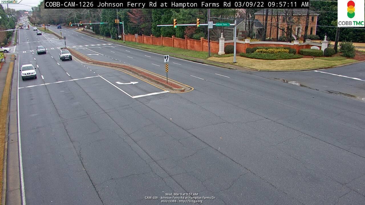 Traffic Cam Riverhill: COBB-CAM-