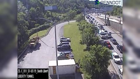 Traffic Cam Beltzhoover: PA 51 @ LIBERTY TUNNEL