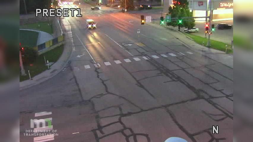 Traffic Cam Hastings: US 61: T.H.61 SB @ T.H.55 EB