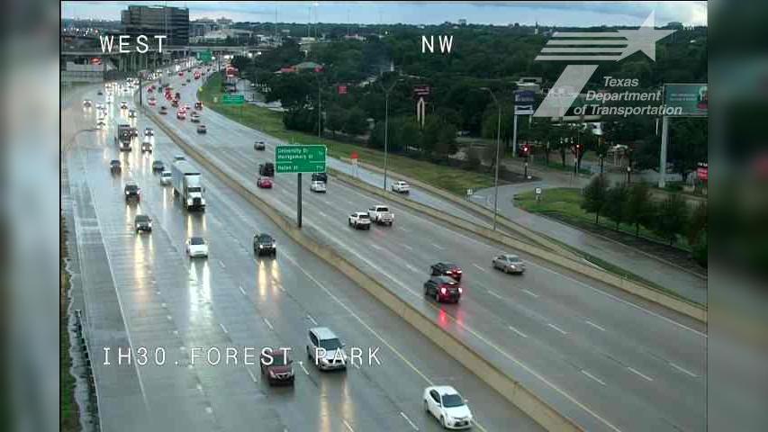 Traffic Cam Fort Worth › East: I-30 @ Forest Park