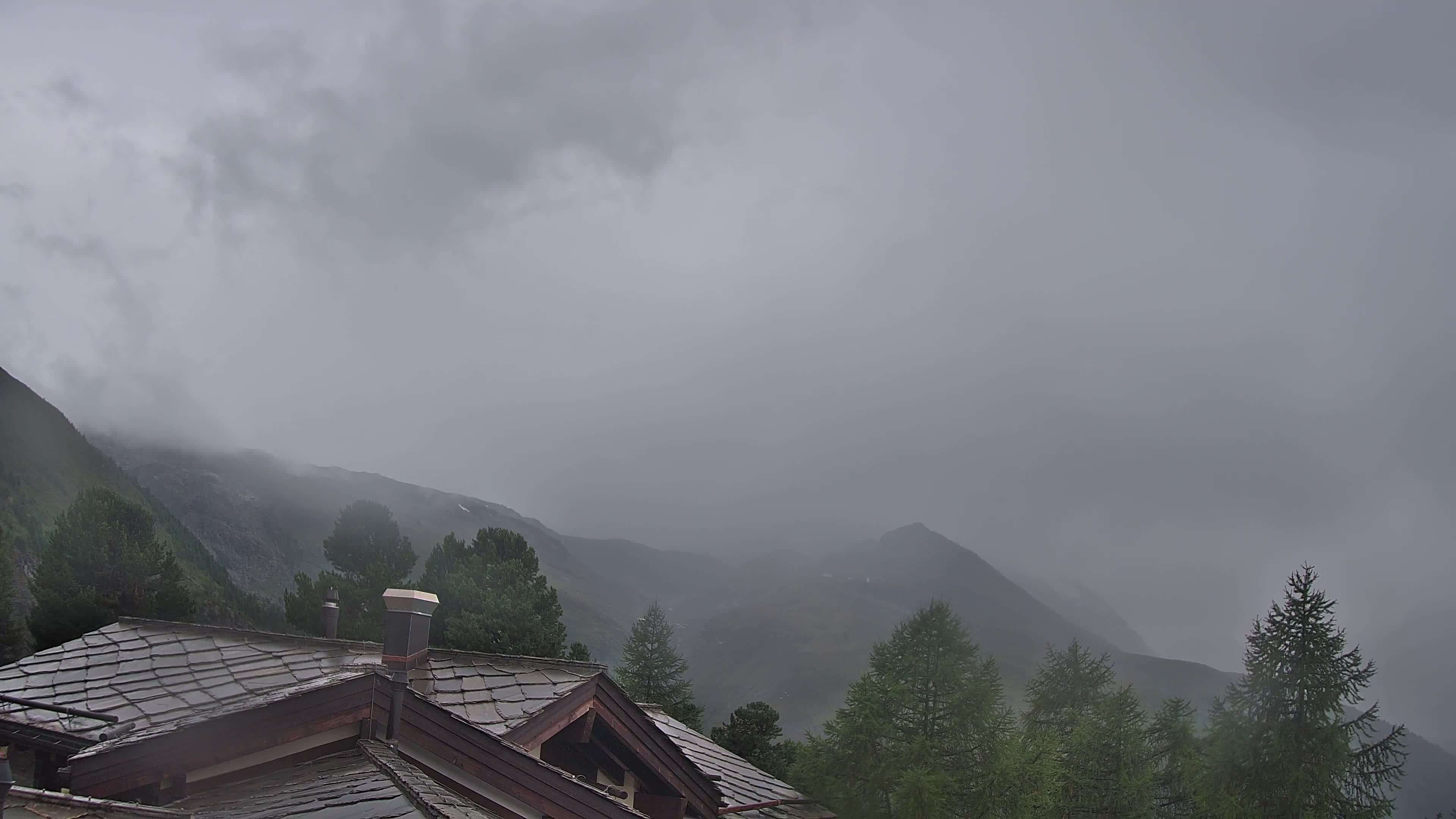 Zermatt: Riffelalp Resort 2222m