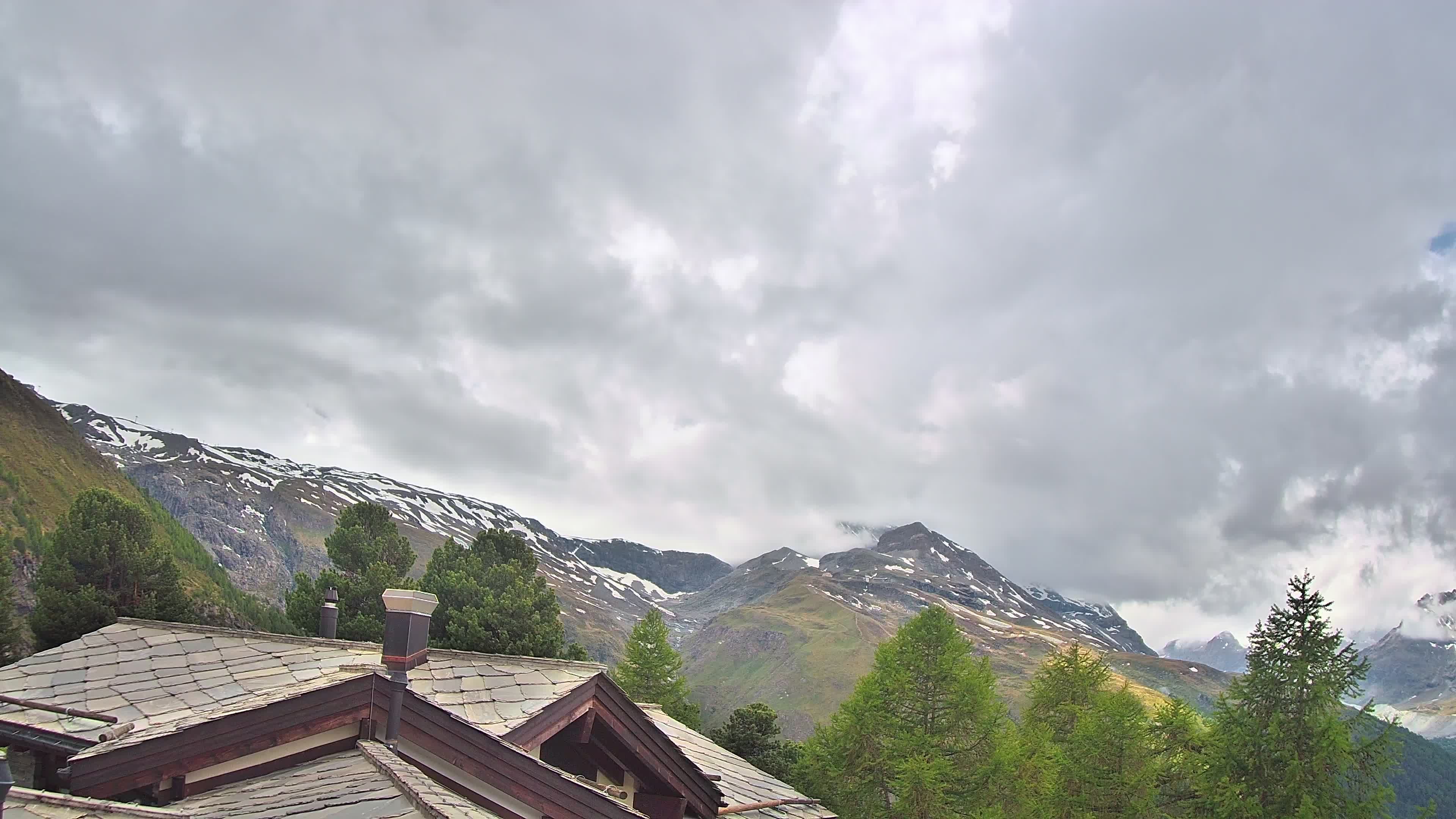 Zermatt: Riffelalp Resort 2222m