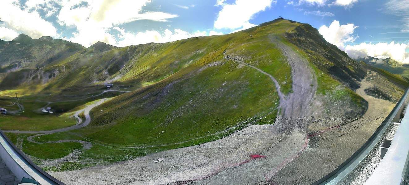 Anniviers: Grimentz - départ de la télécabine de Bendolla