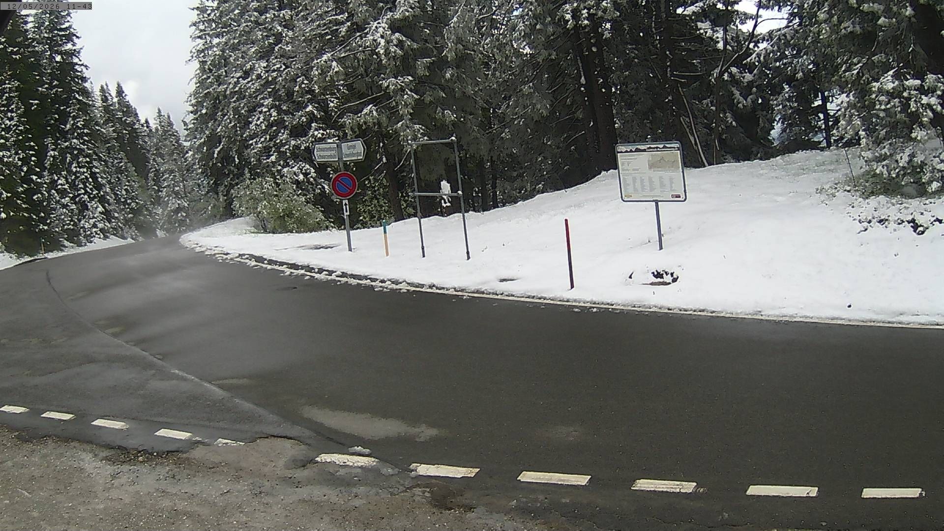 Rüschegg: Langlauf-Zentrum Gantrisch Schutzhütte