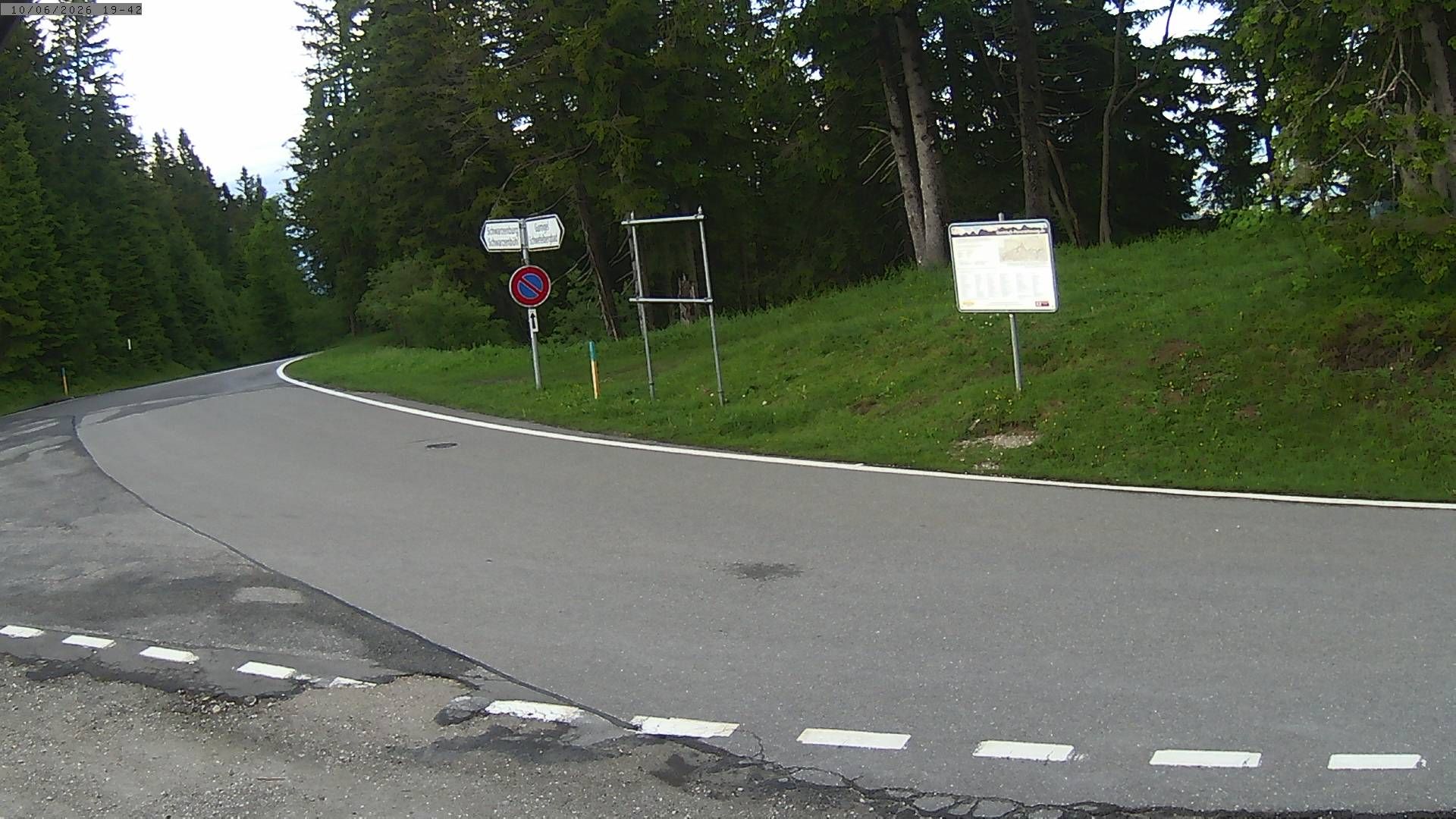 Rüschegg: Langlauf-Zentrum Gantrisch Schutzhütte