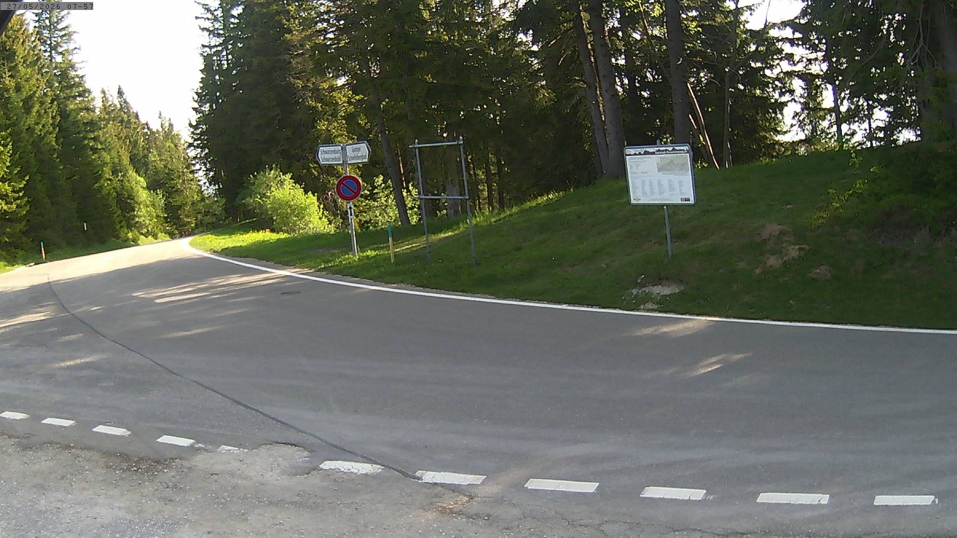 Rüschegg: Langlauf-Zentrum Gantrisch Schutzhütte