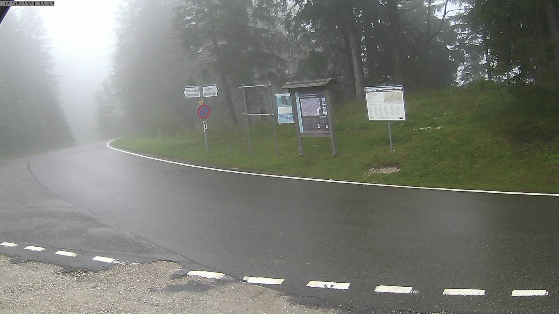 Rüschegg: Langlauf-Zentrum Gantrisch Schutzhütte