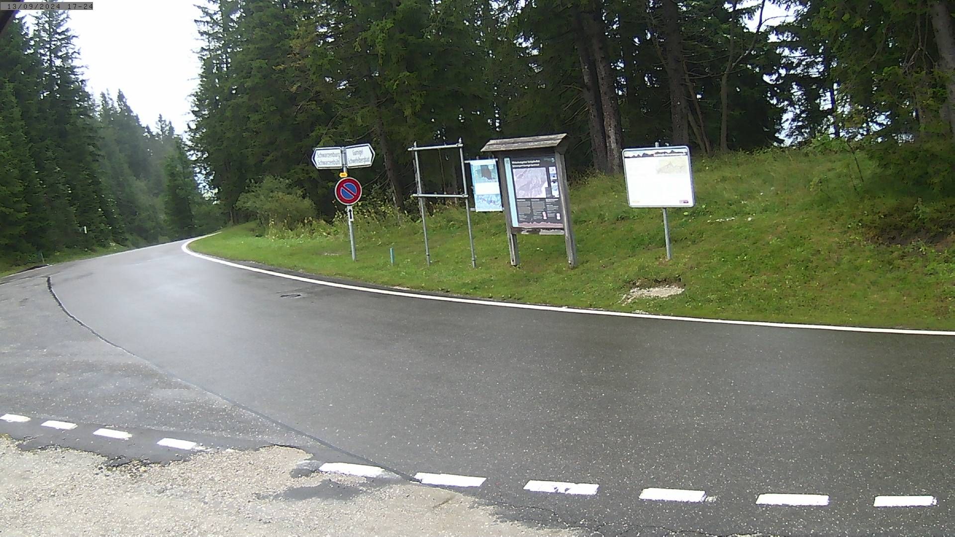 Rüschegg: Langlauf-Zentrum Gantrisch Schutzhütte