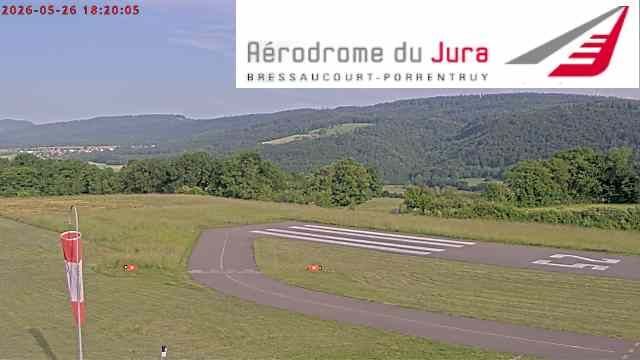 Fontenais › Osten: Airfield Bressaucourt