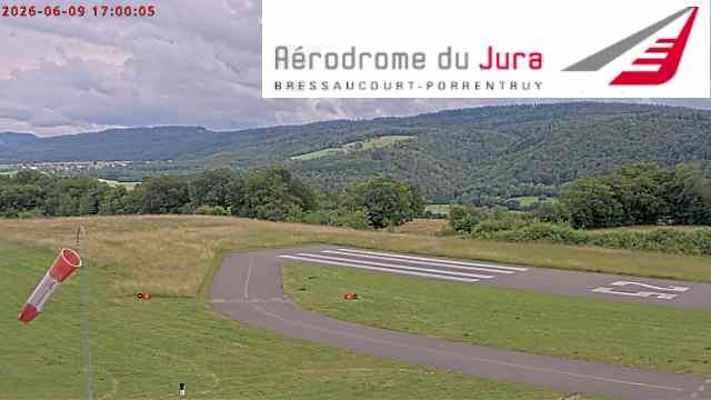 Fontenais › Osten: Airfield Bressaucourt