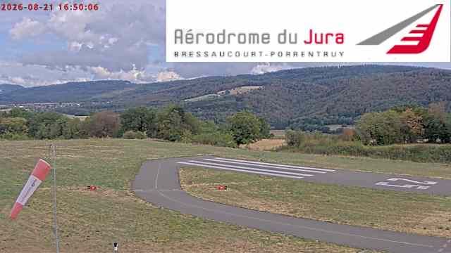 Fontenais › Osten: Airfield Bressaucourt