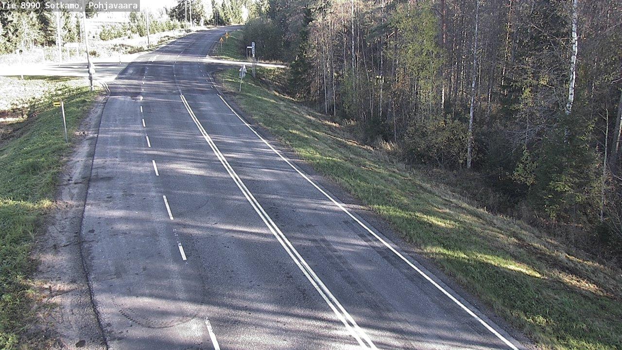 Traffic Cam Sotkamo: Tie 8990 - Pohjavaara - Vuokattiin