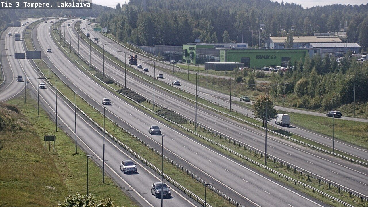 Traffic Cam Tampere: Tie - Lakalaiva - Helsinkiin