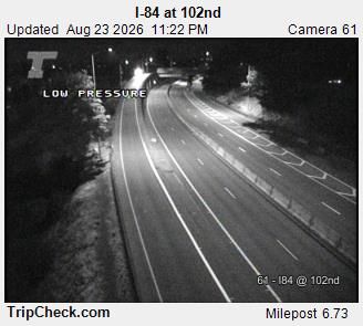 Traffic Cam Maywood Park: I-84 at 102nd