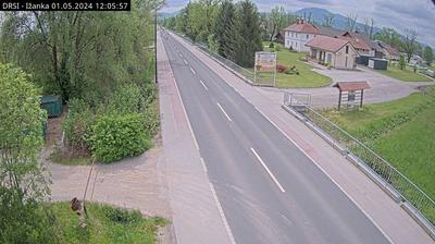 Daylight webcam view from Ljubljana: Barje
