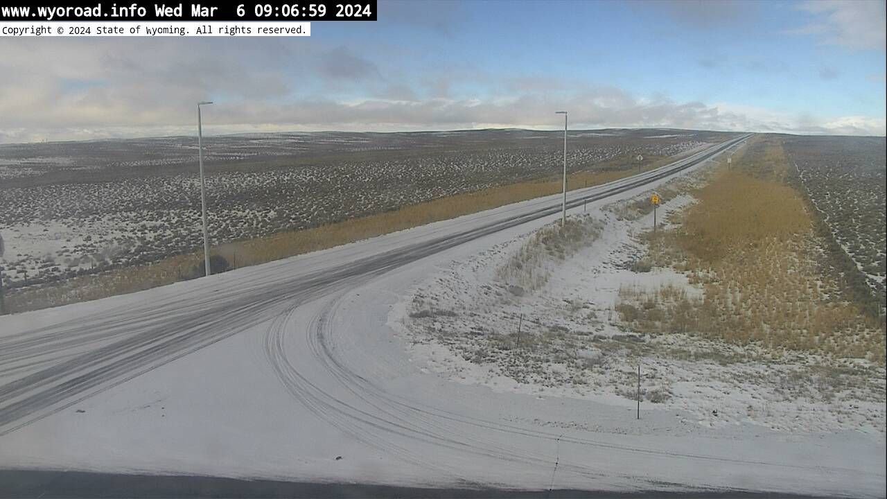 Traffic Cam Sublette › West: Sand Draw - WEST