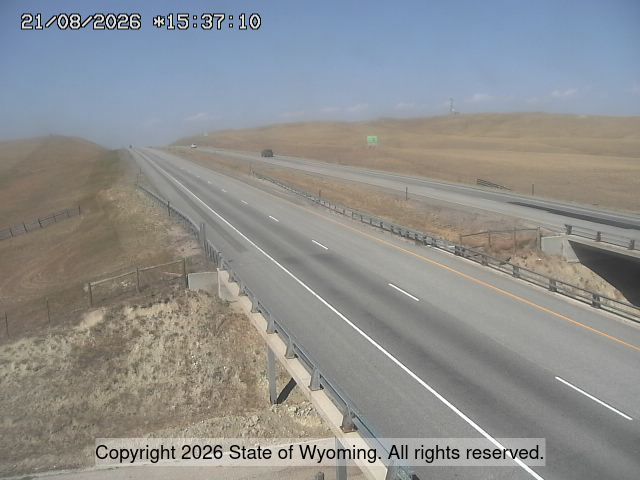 Traffic Cam Johnson › North: Trabing Road - NORTH