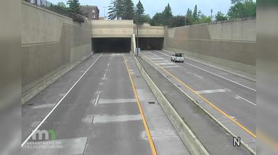 Duluth Traffic: I-35 SB @ 10th Ave E