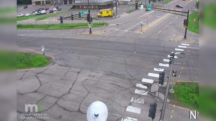 Traffic Cam Plymouth: T.H.55 EB @ South Shore Dr