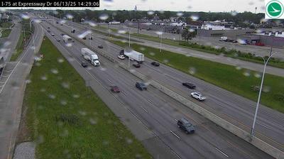 Toledo Traffic: I-75 at Expressway Dr
