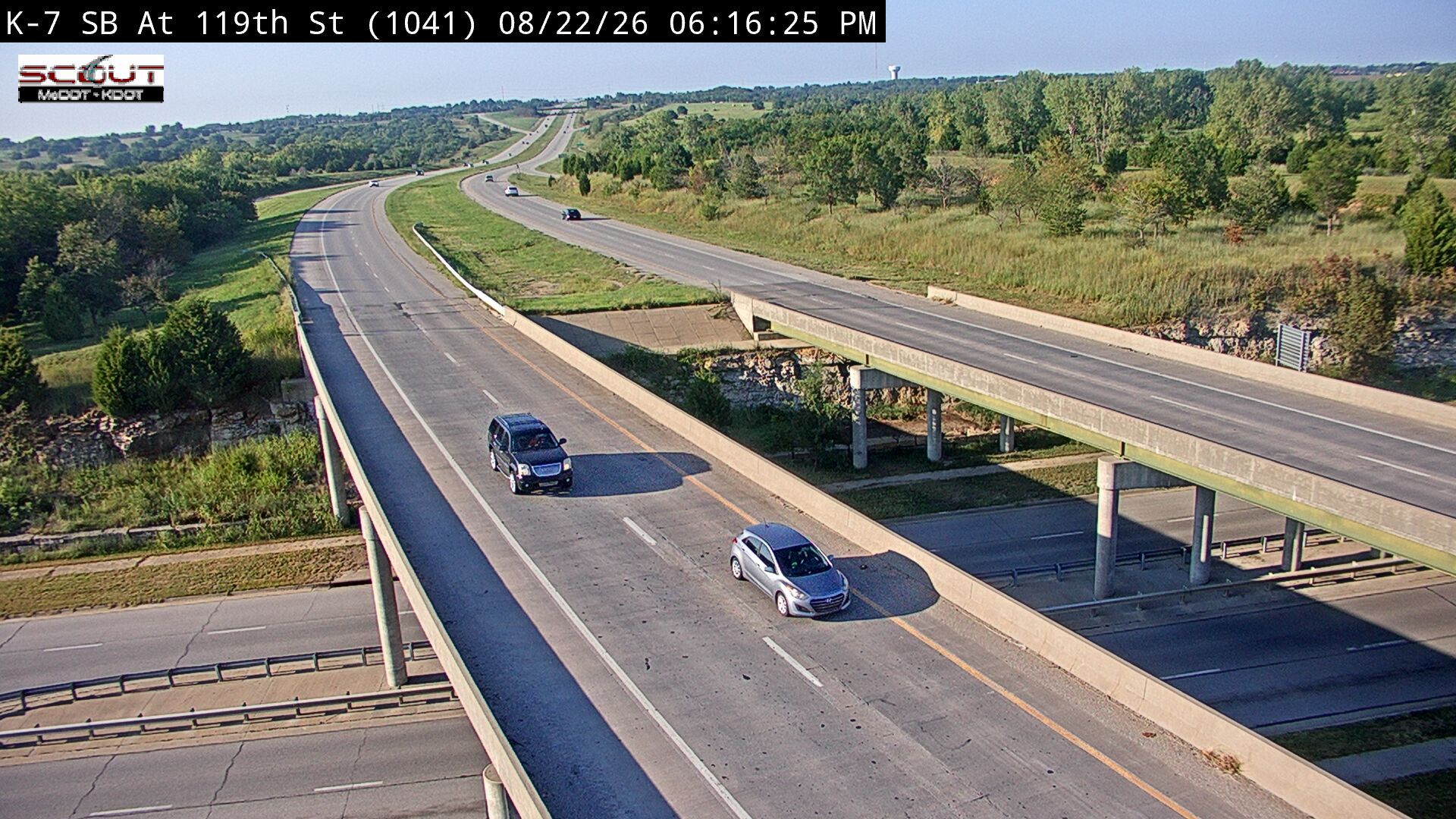 Traffic Cam Olathe: K- S @ th Street