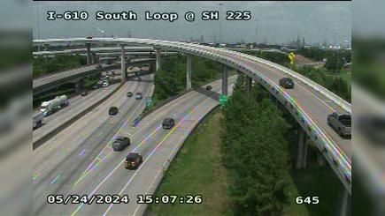 Traffic Cam Houston › West: I-610 South Loop @ SH 225