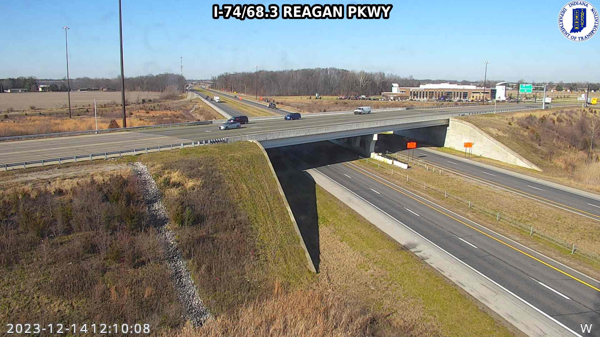 Traffic Cam Brownsburg: I-74: I-74/68.3 REAGAN PKWY